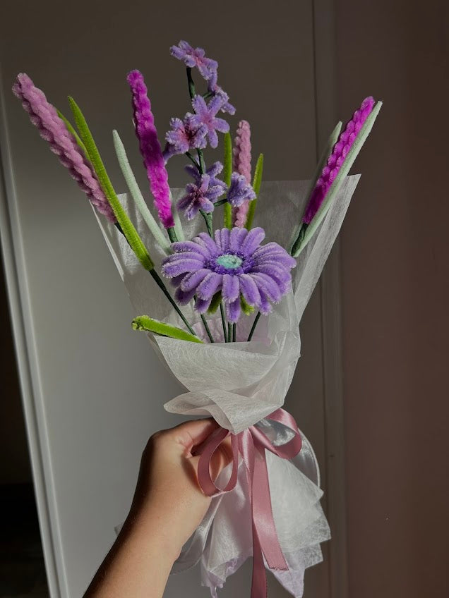 Petit Bouquet Violet – Douceur à Offrir